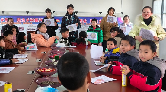 罗山县潘新镇：心理健康服务进社区 护航青少年健康成长