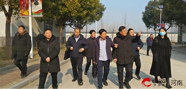 世界热文：​河南省农产品质量安全和绿色食品发展中心验收组到西平县复查验收“三品一标”示范基地