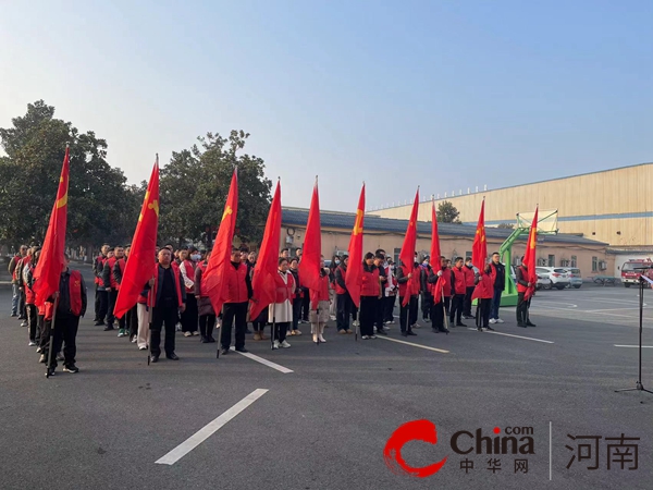 驻马店市城乡一体化示范区刘阁街道：送温暖迎新春 “点亮”文明幸福星