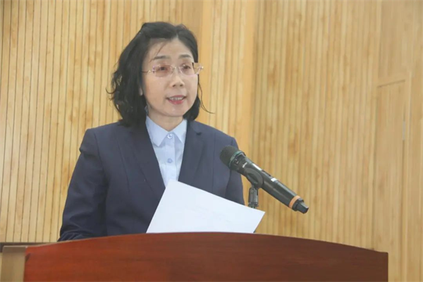 搭好连心桥 做好娘家人 凝聚一中高质量发展的磅礴力量——商丘市第一中学工会第六届会员代表大会胜利召开