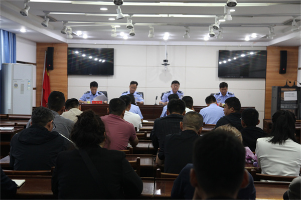 全球短讯！商丘市公安局交警支队节前召开全市“两客一危一货”高风险运输企业约谈会