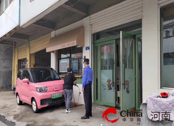 驻马店开发区城市管理局金河二中队精心组织行动做好“双节”环境保障