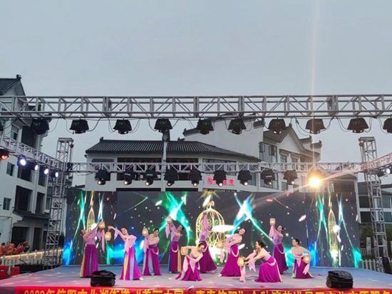 ​“你好，羊山！美好大舞台”社区艺术节信阳市羊山新区羊山里专场成功举办_播资讯