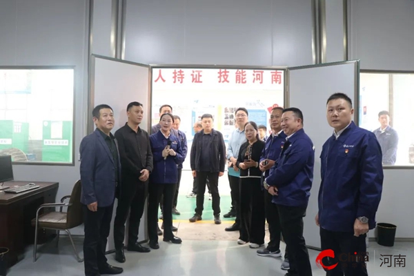 ​全市“两新”组织党建交流观摩团莅临鼎力公司观摩“两新”组织党建工作