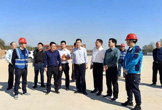 ​信阳市委常委、宣传部部长曲尚英调研督导g107线新建工程项目建设 全球新消息