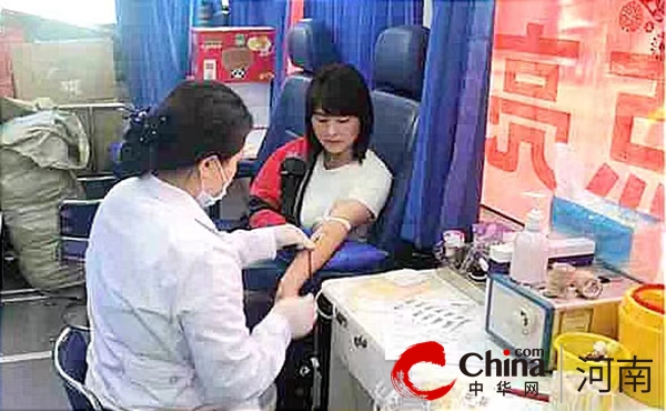 焦点信息:泌阳县泰山庙镇：为爱挽袖 心血相连