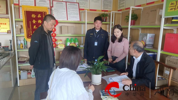 驻马店市生态环境局遂平分局深入开展加油站环境应急管理检查