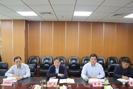 南阳中院审委会专委乔国和和宛城区法院院长吴运广走访省人大代表刘广袤