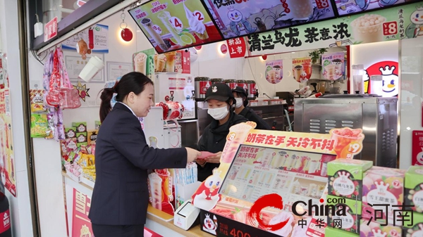 “检察蓝”守护“舌尖上的安全”——泌阳县检察院联合县公安局、县市场监督管理局开展食品安全普法宣传活动