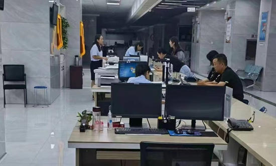 ​信阳市浉河区：持续优化服务 力推就近办理