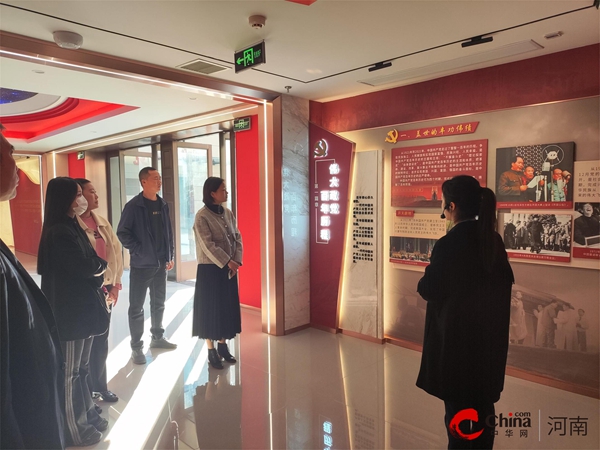 ​西平县柏亭街道政协组织委员到红色教育基地参观学习