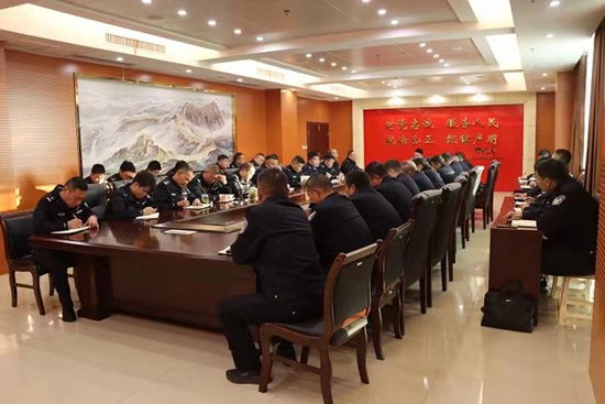 ​淮滨县公安局召开优秀社区民警赴浙江大学学习先进经验交流座谈会