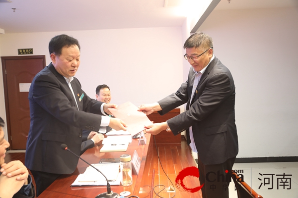驻马店市第二人民医院举办第二期“读书班”开班仪式