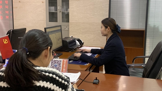 ​淮滨县政务服务中心：水电气报装“新速度” 一个窗口全服务