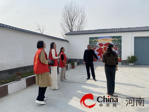 确山县朗陵街道随机抽检看成效 现场指导促提升