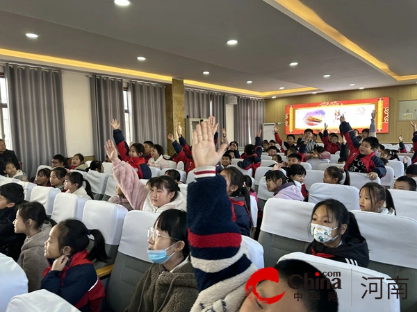 2023年驻马店市驿城区“戏曲进校园”活动走进市第一小学