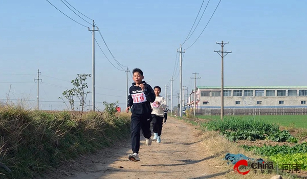 ​西平县师灵中学举行2023年秋期冬季长跑运动会