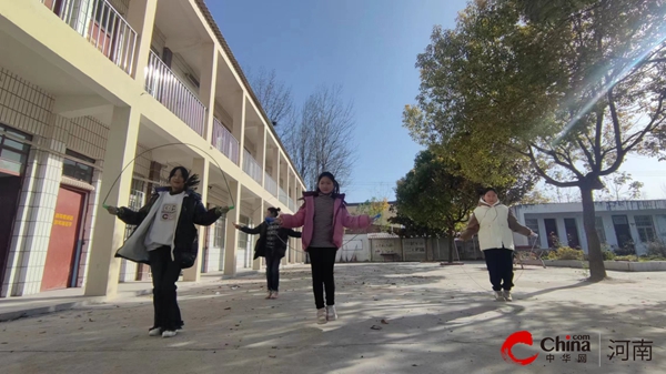 环球微资讯！​西平县二郎万庄小学举行趣味运动会