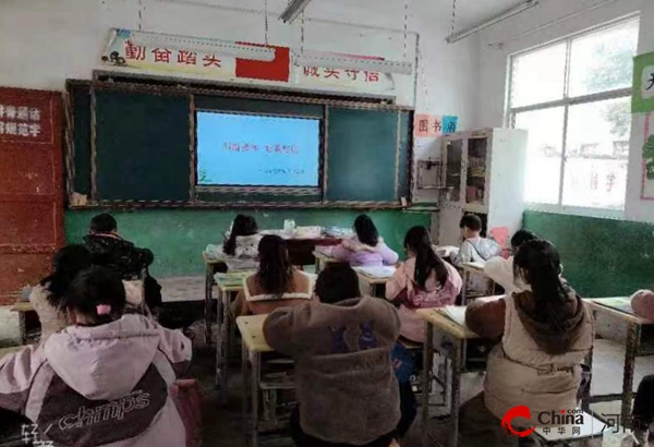西平县重渠汪庄小学开展“书溢童年 香满校园”读书活动-环球热讯
