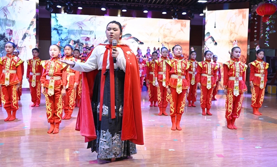 ​新县：诵读中华经典 浸润书香校园
