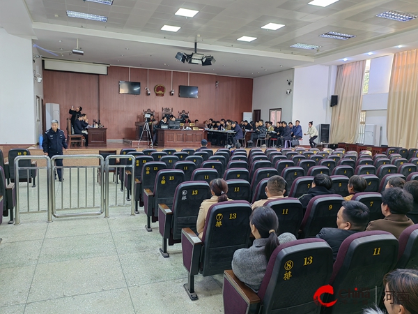 环球播报:​西平县人民法院法警大队全力以赴为庭审保驾护航