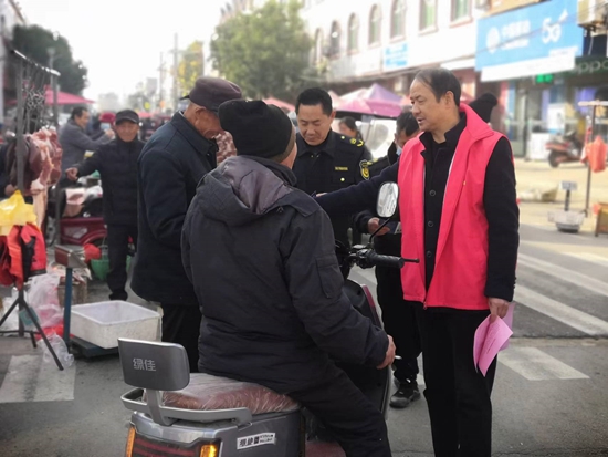 ​罗山县庙仙乡：弘扬宪法精神 建设法治文化