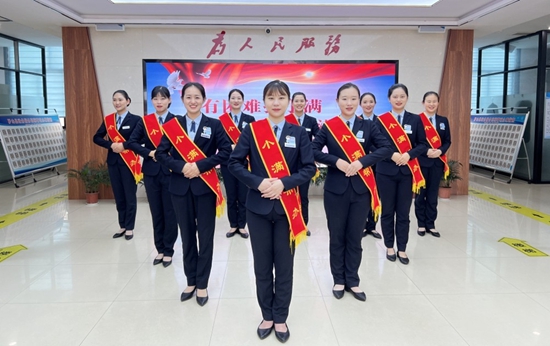 ​罗山：提升智慧服务能力 打造一流政务服务环境