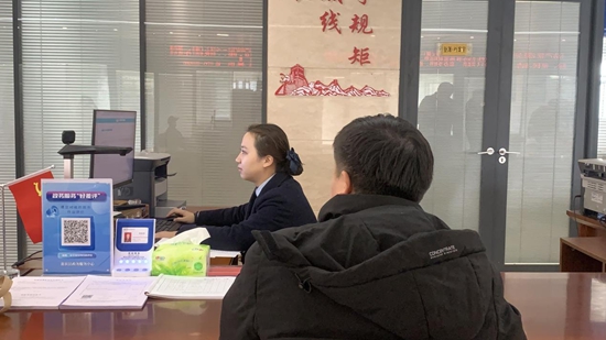 ​淮滨县政务服务中心：二手房过户不多跑 一窗一次就办好_世界热点评