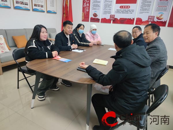 驻马店市驿城区人民街道风南社区联合市政务大数据中心开展党员社区“双报到” 普法宣传“零距离”志愿服务活动-环球微速讯