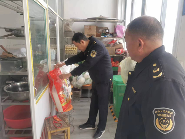 邓州市杏山旅游管理区深入开展全国食品安全宣传周活动
