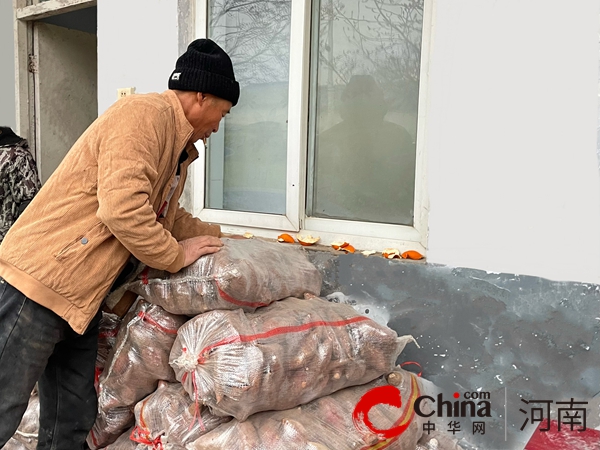 遂平县花庄镇：敬老献爱心 关怀送温情