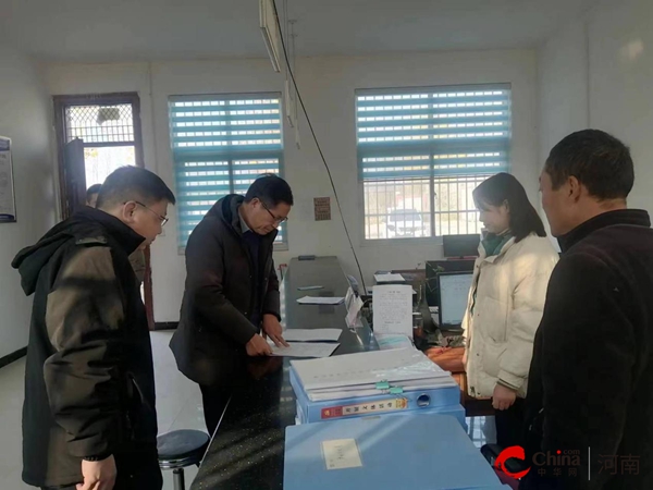 ​西平县专探乡主要领导检查指导巩固拓展脱贫成果工作