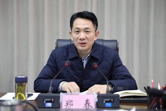 ​息县县政府县长郑春主持召开县政府党组（扩大）会议暨县政府第三十三次常务会议