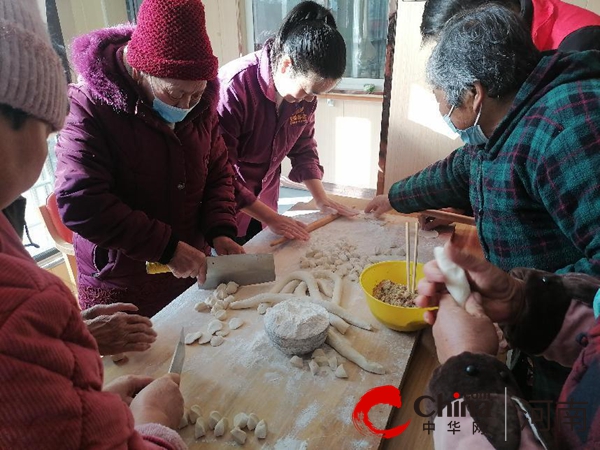 驻马店市驿城区南海街道：温暖冬至 情意浓浓