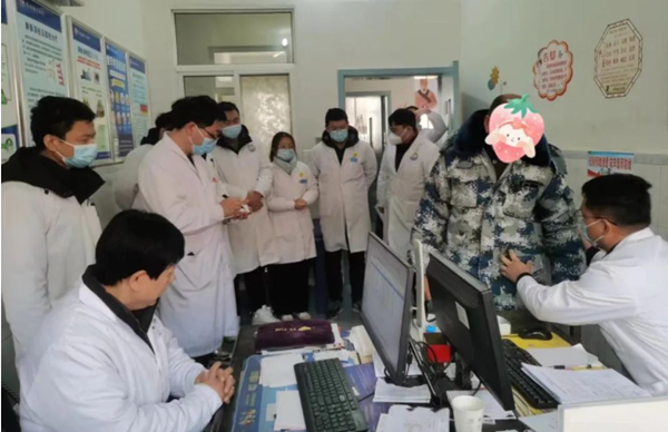 河南“健康南阳行·大医献爱心”志愿服务走进内乡县城关镇卫生院