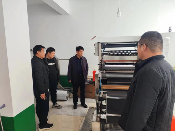 邓州市赵集镇：入企业走访调研 优化营商好环境|环球快讯