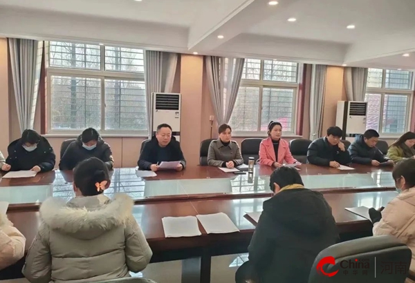 ​西平高中：读经典名著 感经典之美