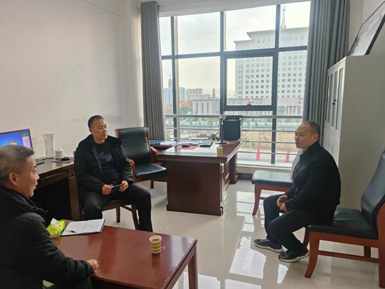 全球百事通！淅川法院民二庭党支部：弘扬“四下基层”优良传统 推动主题教育见行见效