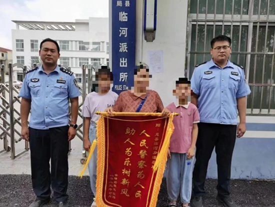 焦点精选！息县公安：“熊孩子”游戏充值5000余元 多亏民警帮其追回