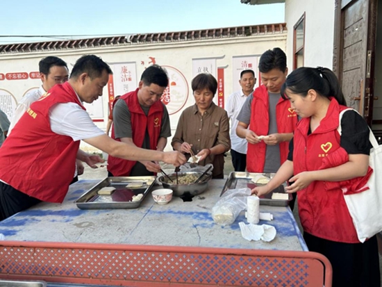 ​息县：暖心饺子宴 架起连心桥