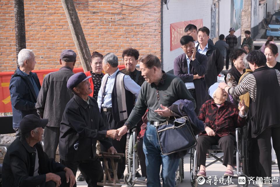 别样“山海情”，又回两山口！老知青们重返“故乡”捐资助老