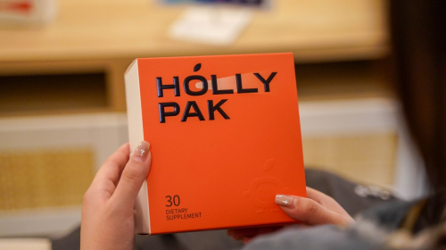 hollypak活力益袋荣获2023年营养星球奖与银杏奖，引领私人定制营养品行业新风尚