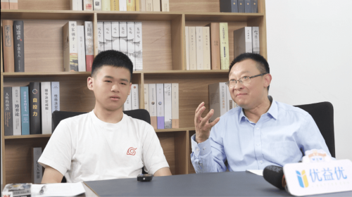 西安优益优理科高考状元斩获680分——张世荣同学喜报