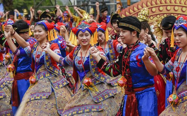 世界那么大，只有广西三月三在放假 ——记南宁奢活艺术馆青秀山文旅活动