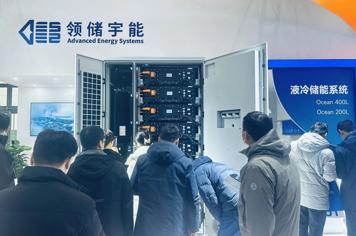 最新、最全、最赞丨昱能科技suce济南展实力拉满，闪耀最精彩！